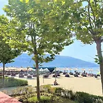 Sky & Sea Beachfront With Panoramic Terrace Apartman Vlora