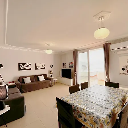 Sky & Sea Beachfront With Panoramic Terrace Apartman Vlora