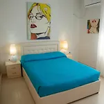 Sky & Sea Beachfront With Panoramic Terrace Apartamento *