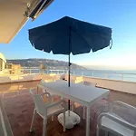 Sky & Sea Beachfront With Panoramic Terrace