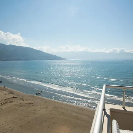 Sky & Sea Viewing 公寓 Vlorë