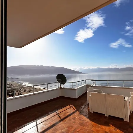 Apartment Sky & Sea Viewing *