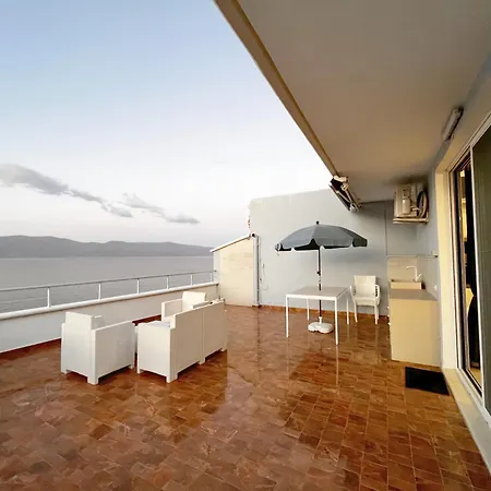 Sky & Sea Viewing Apartment