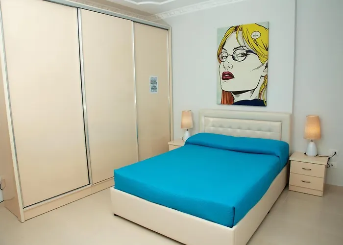 Sky & Sea Beachfront With Panoramic Terrace Apartment *