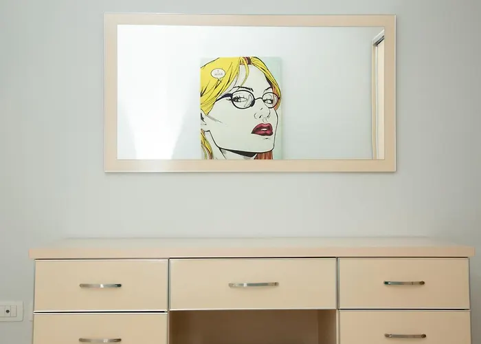 Sky & Sea Beachfront With Panoramic Terrace Apartment