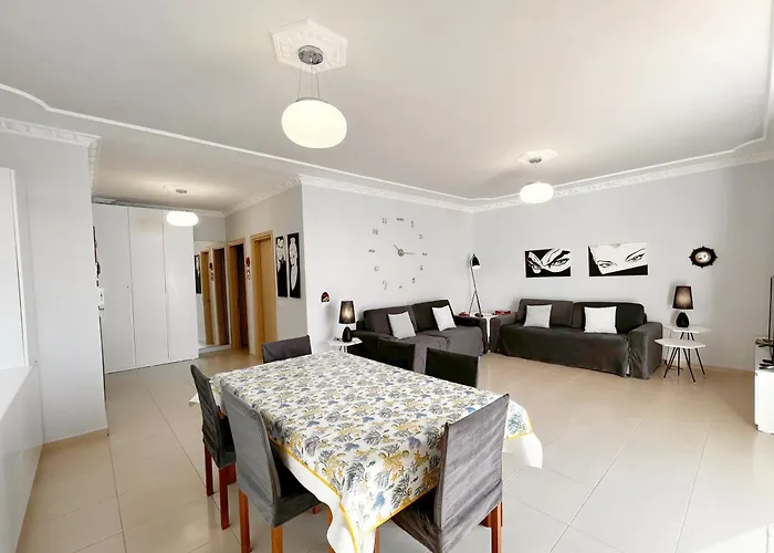 Sky & Sea Beachfront With Panoramic Terrace Apartment Vlorë