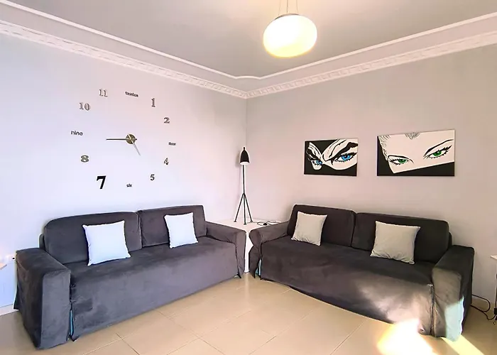 Apartment Sky & Sea Beachfront With Panoramic Terrace Vlore